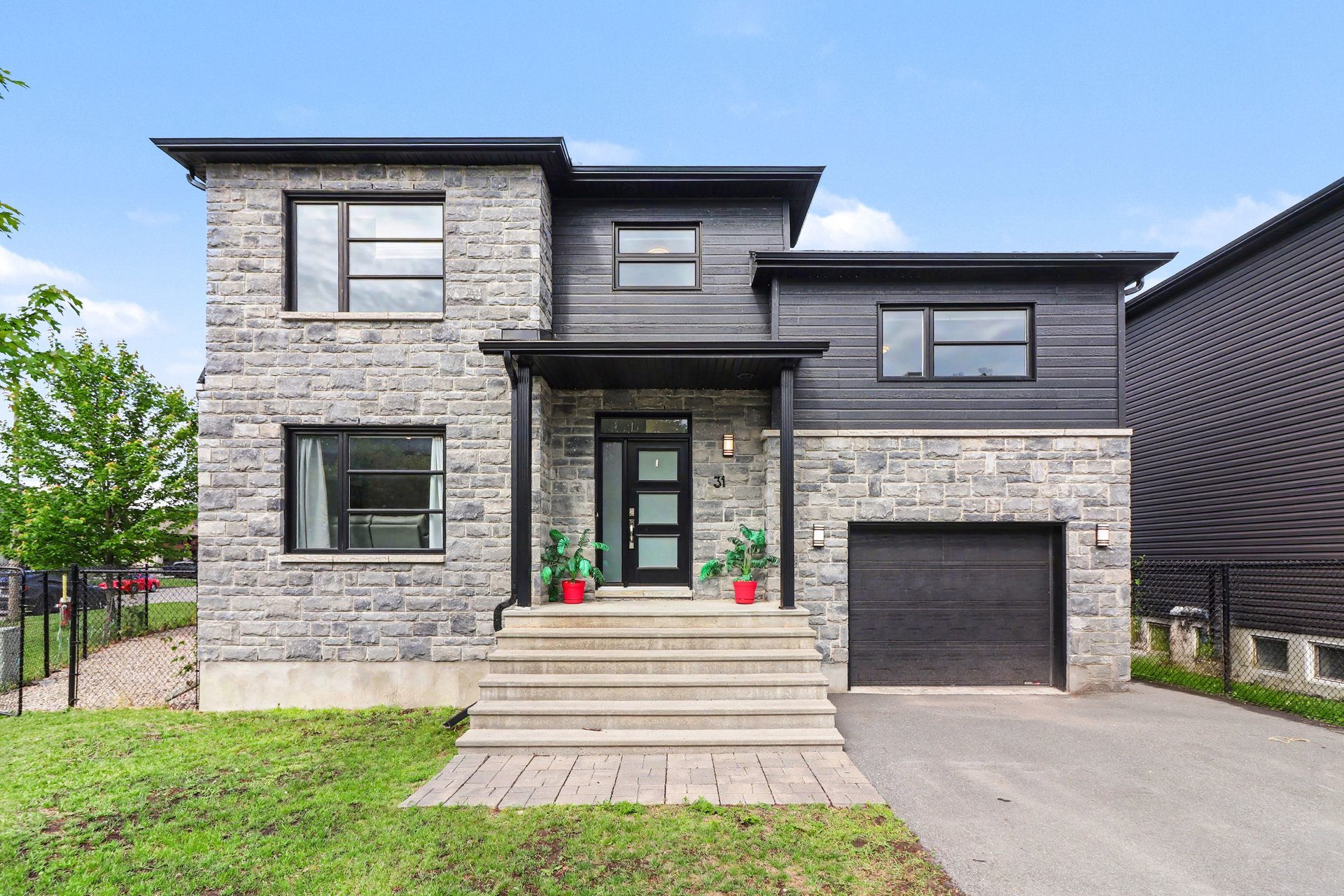 MLS: 12990509