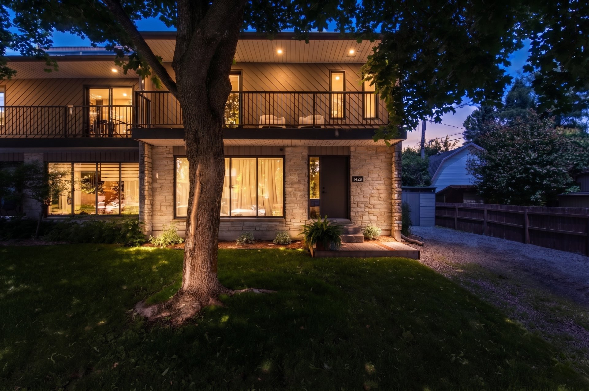 MLS: 16200758