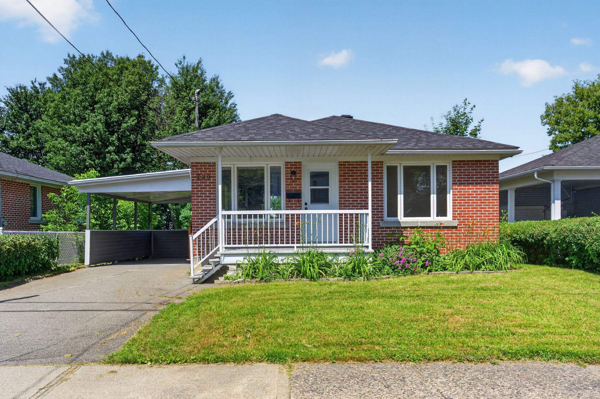 MLS: 15161747