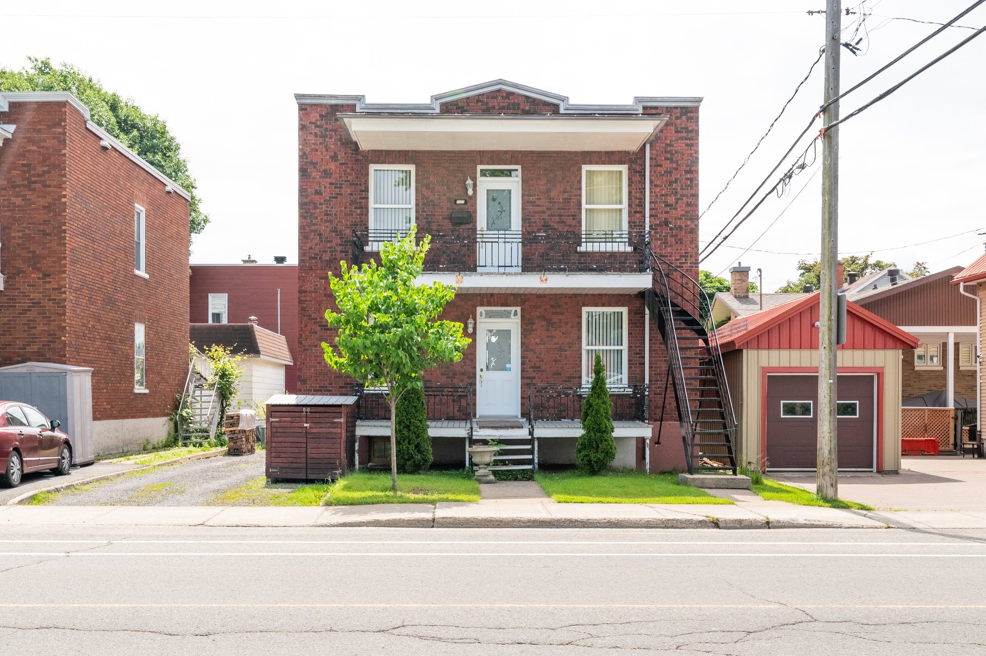 MLS: 28844754