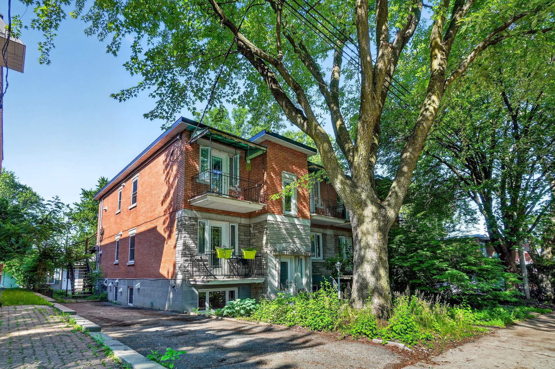 MLS: 19120846