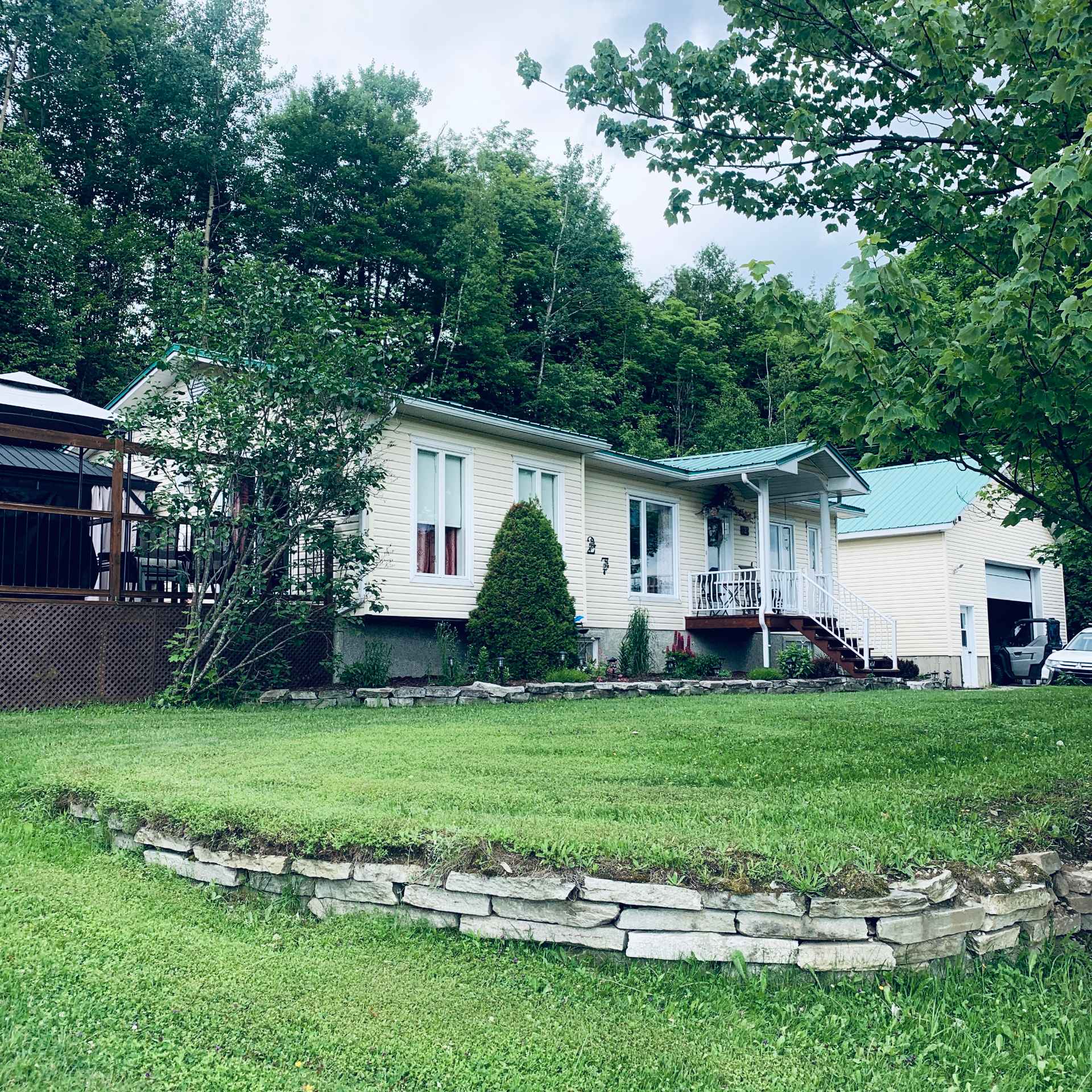 MLS: 18730477