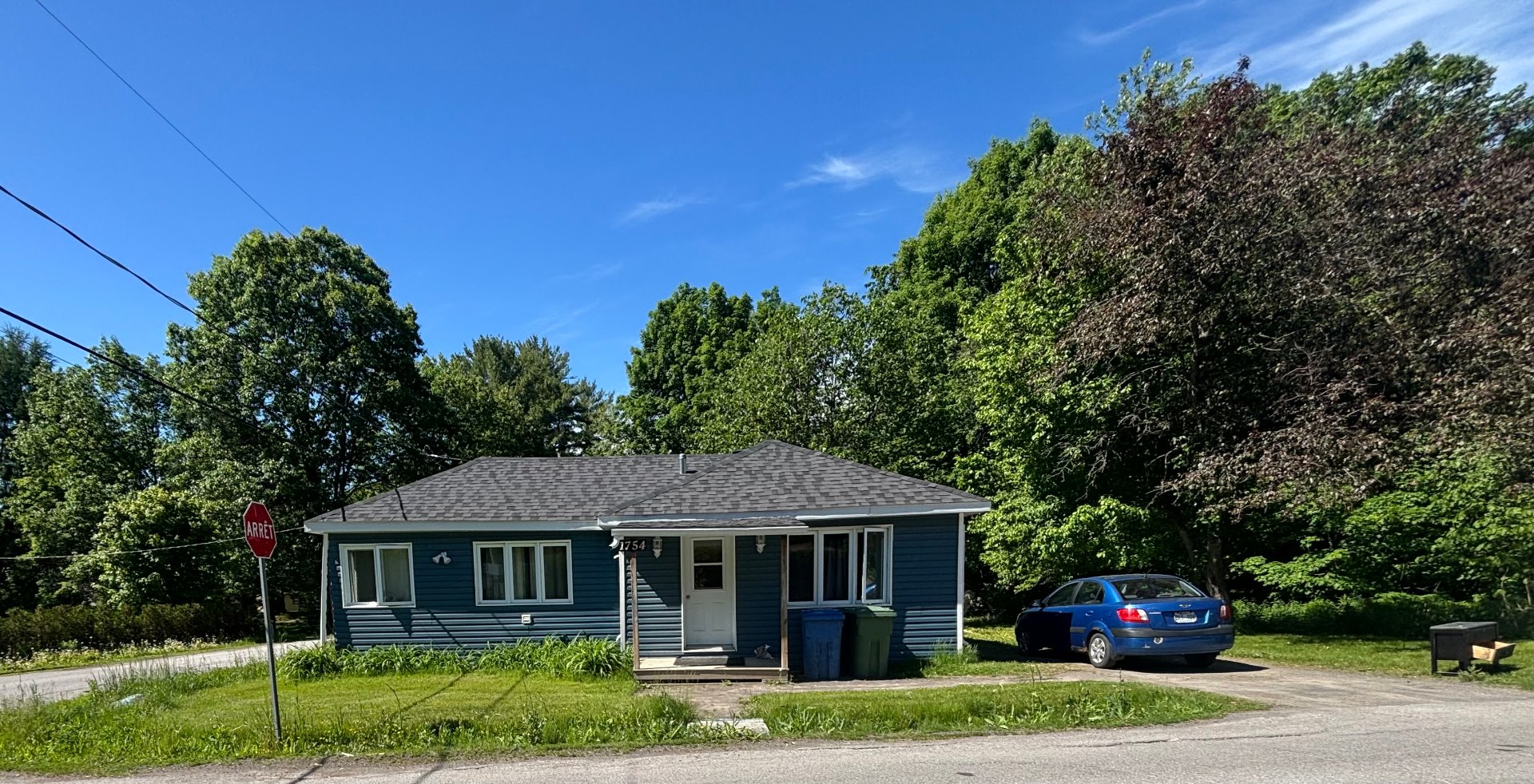 MLS: 26964205