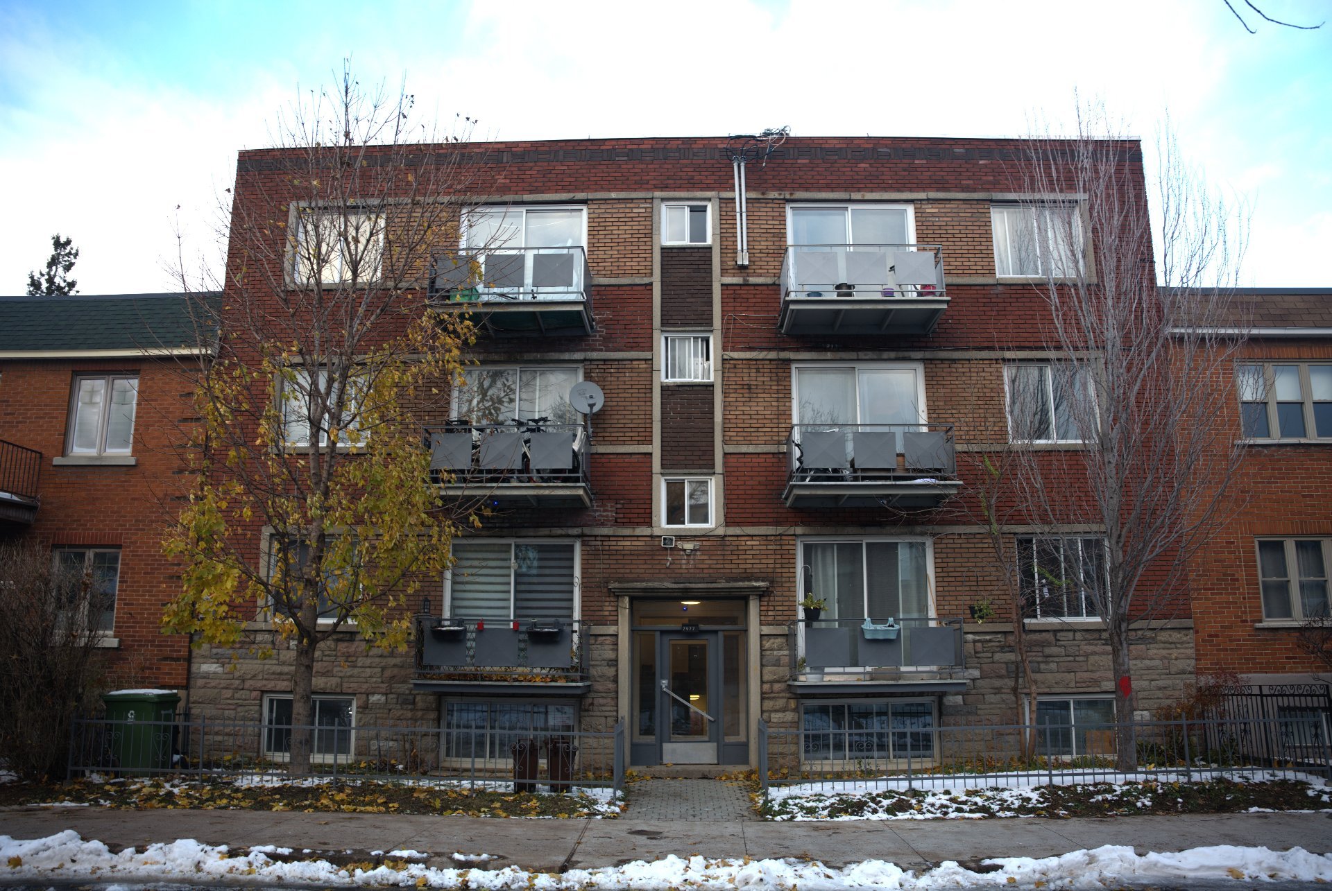 MLS: 24358420