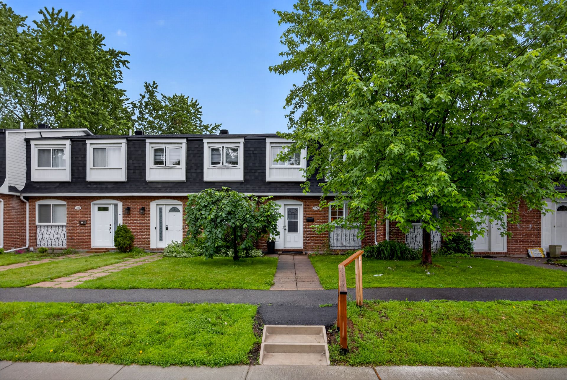 MLS: 23606307