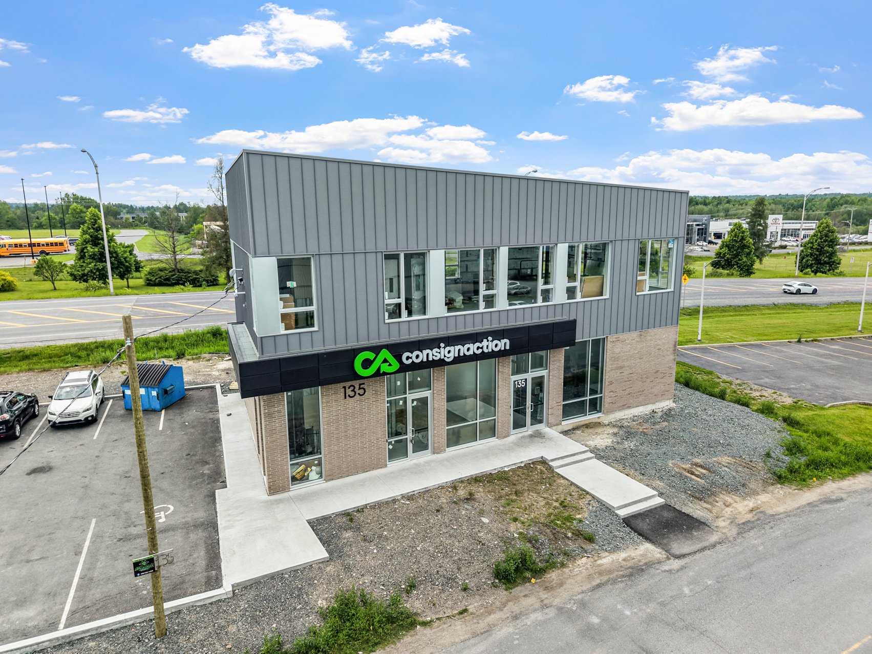 MLS: 21446157