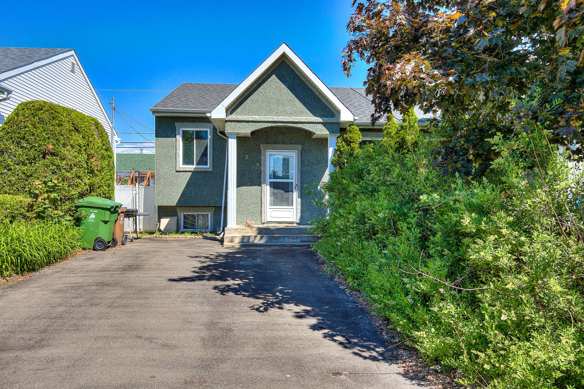 MLS: 16148745
