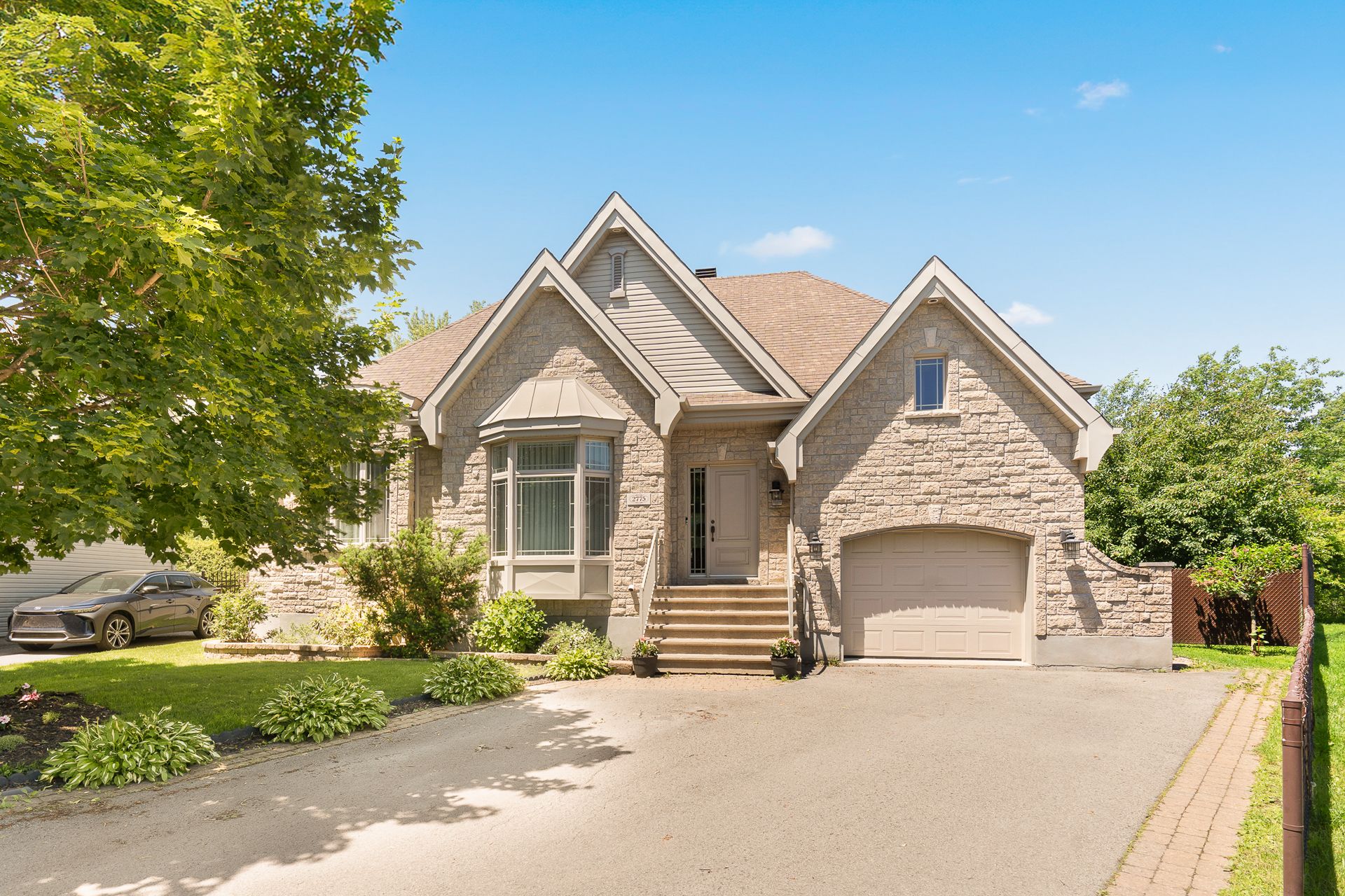 MLS: 15825817
