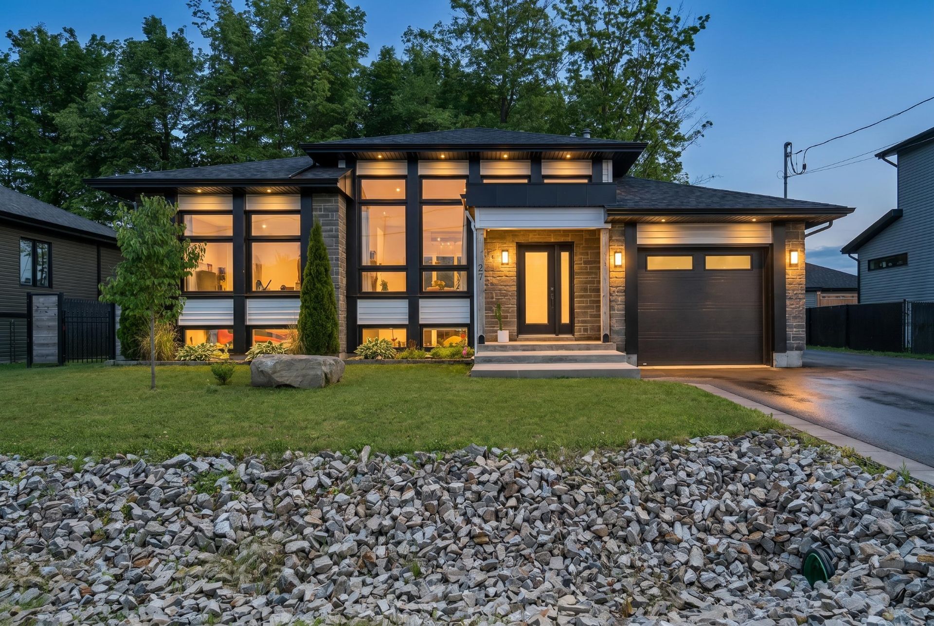 MLS: 22128864