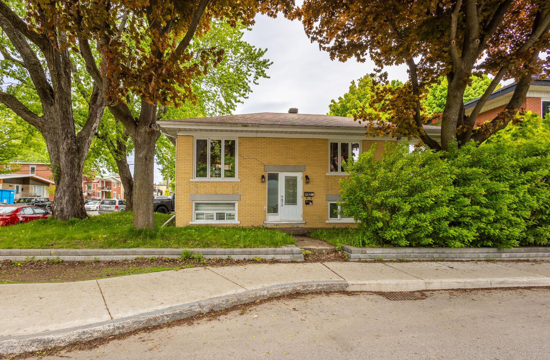 MLS: 25499207