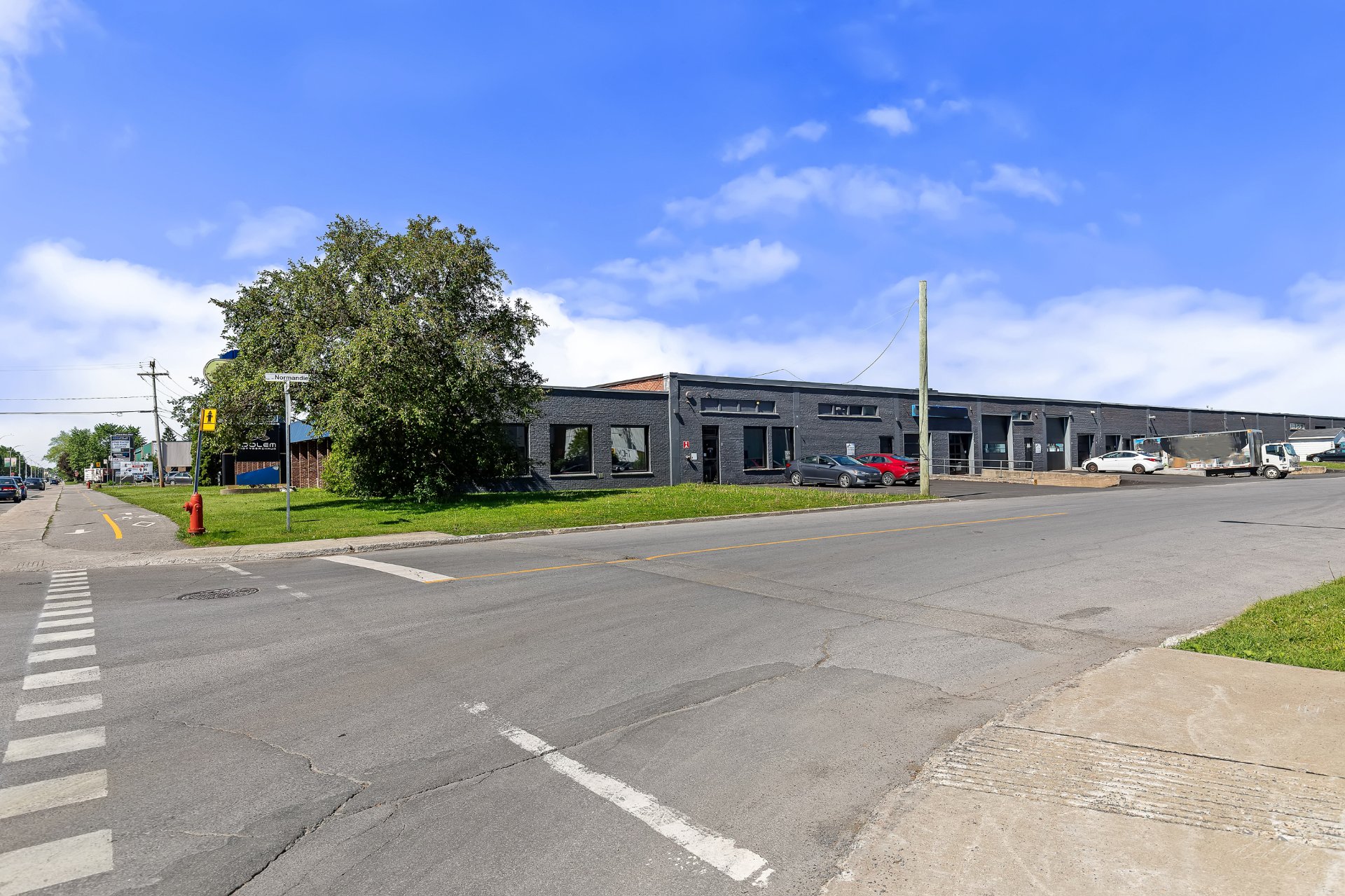 MLS: 18961443