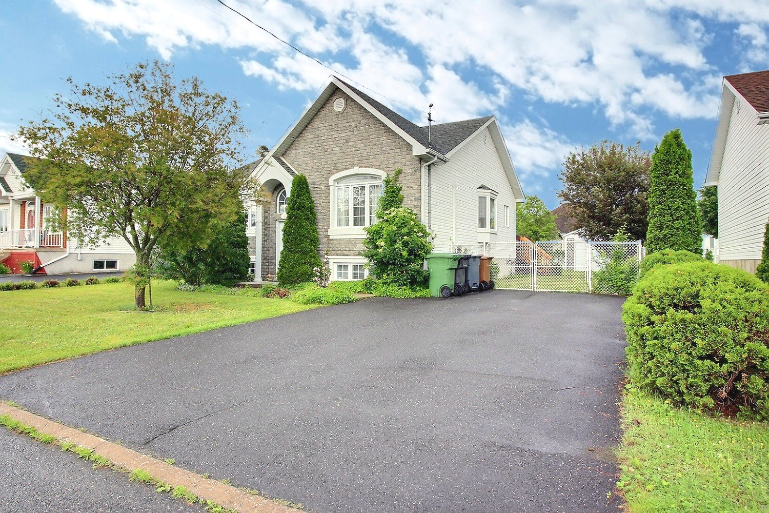 MLS: 12405281