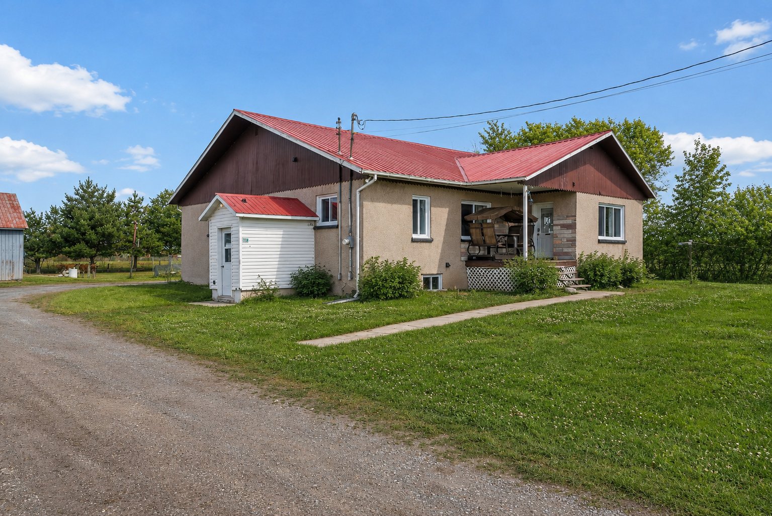 MLS: 10400216