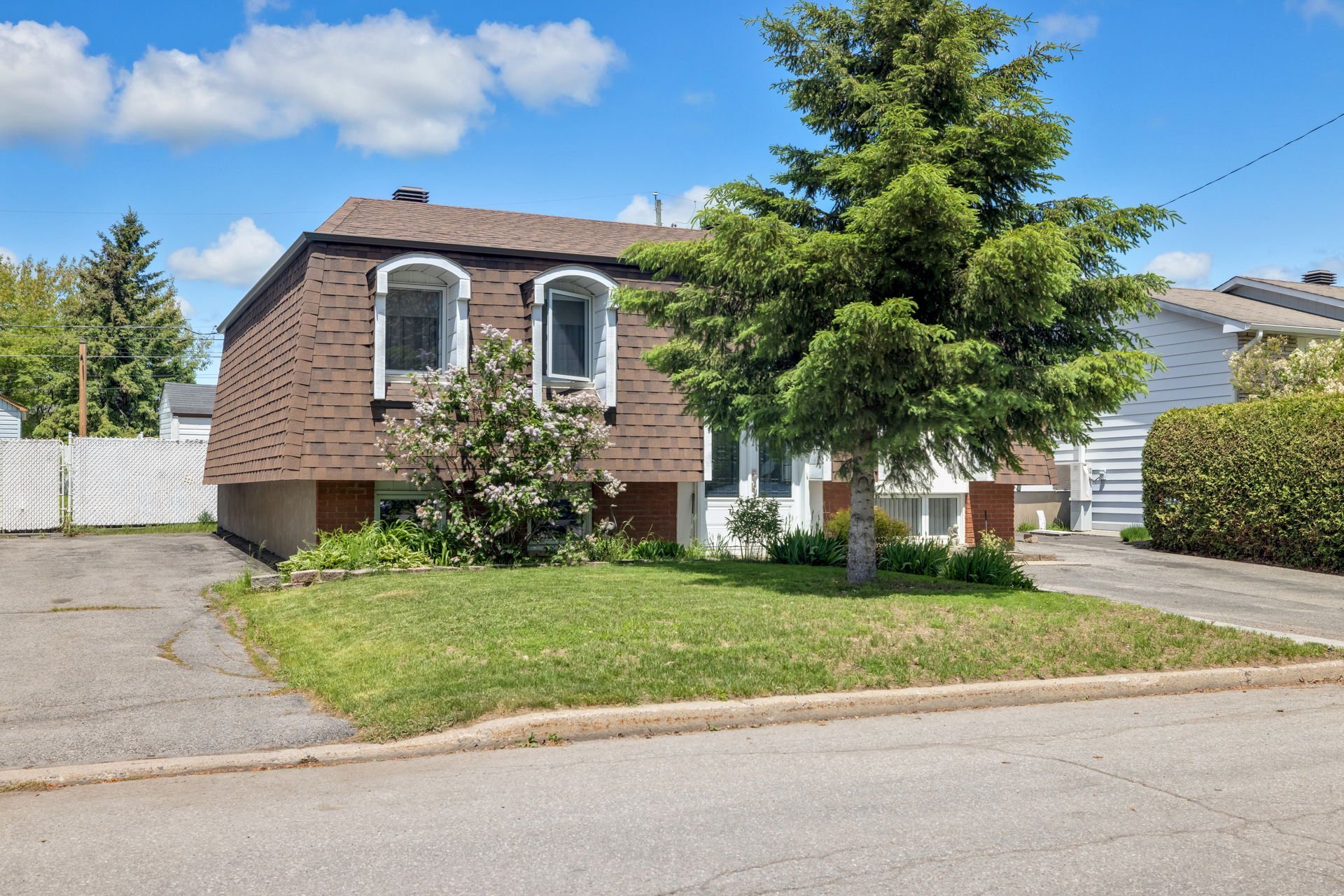 MLS: 18741357