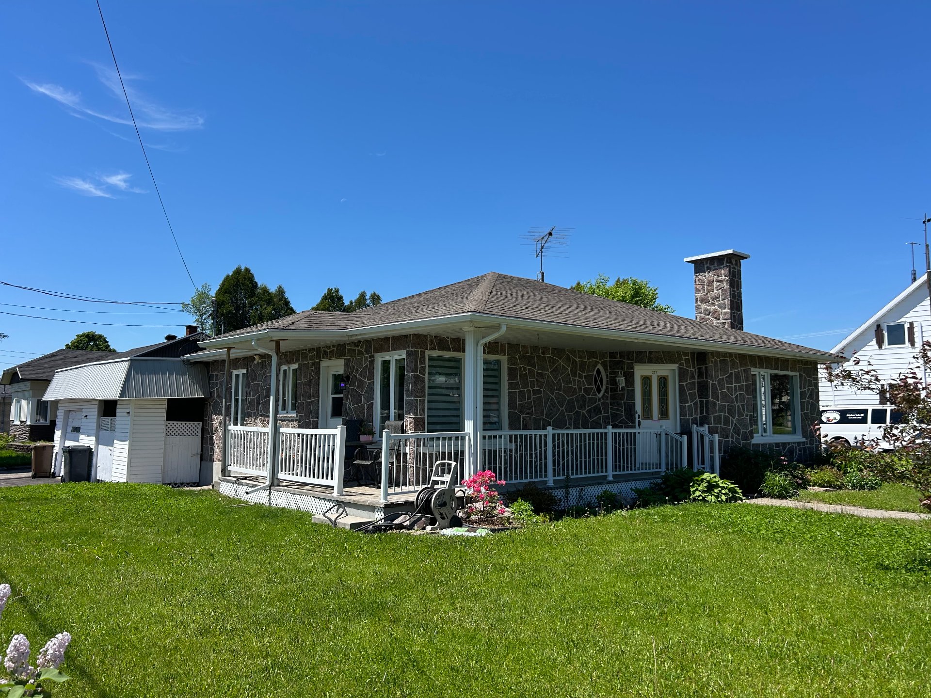 MLS: 12885412