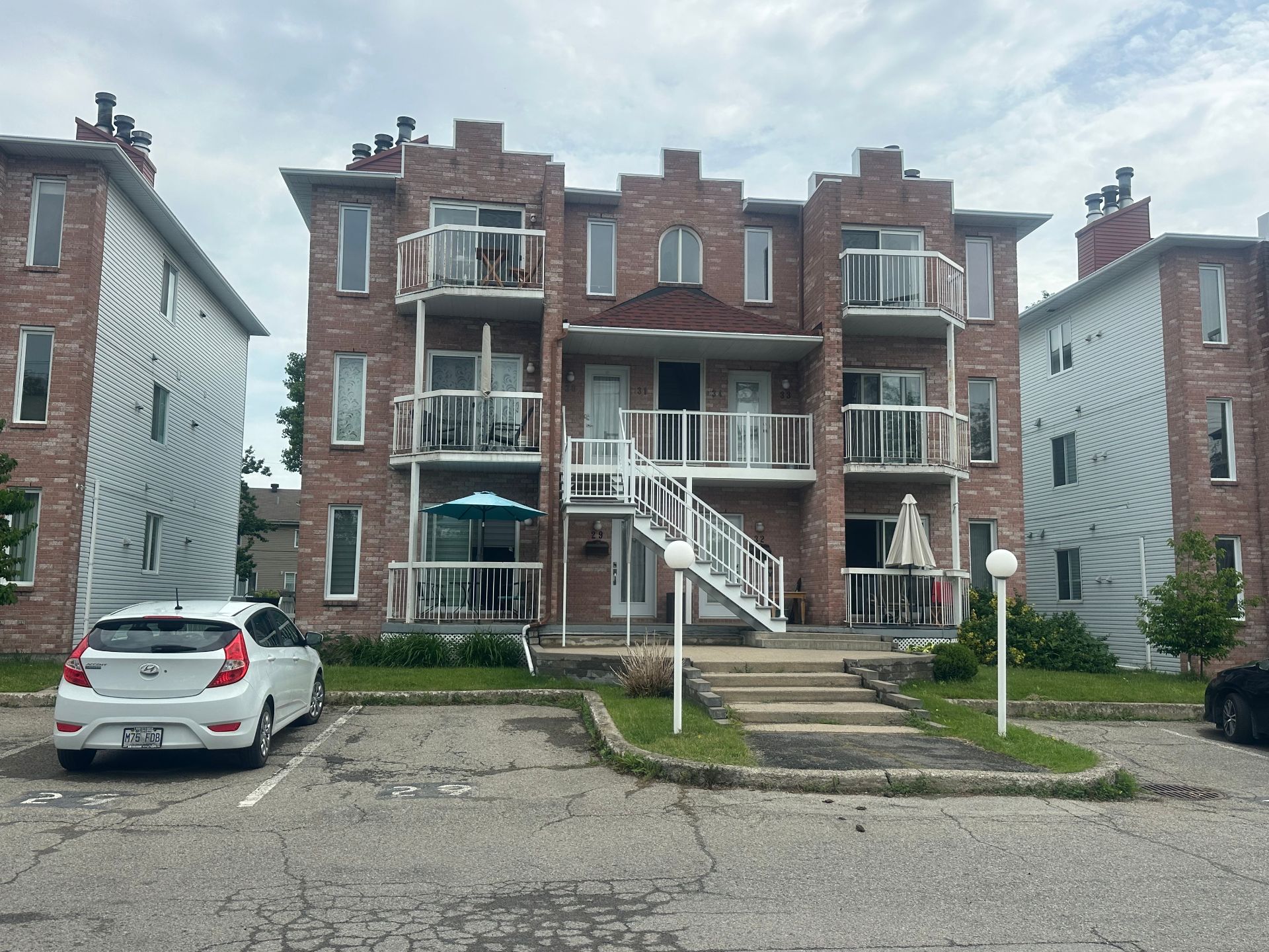MLS: 15979702