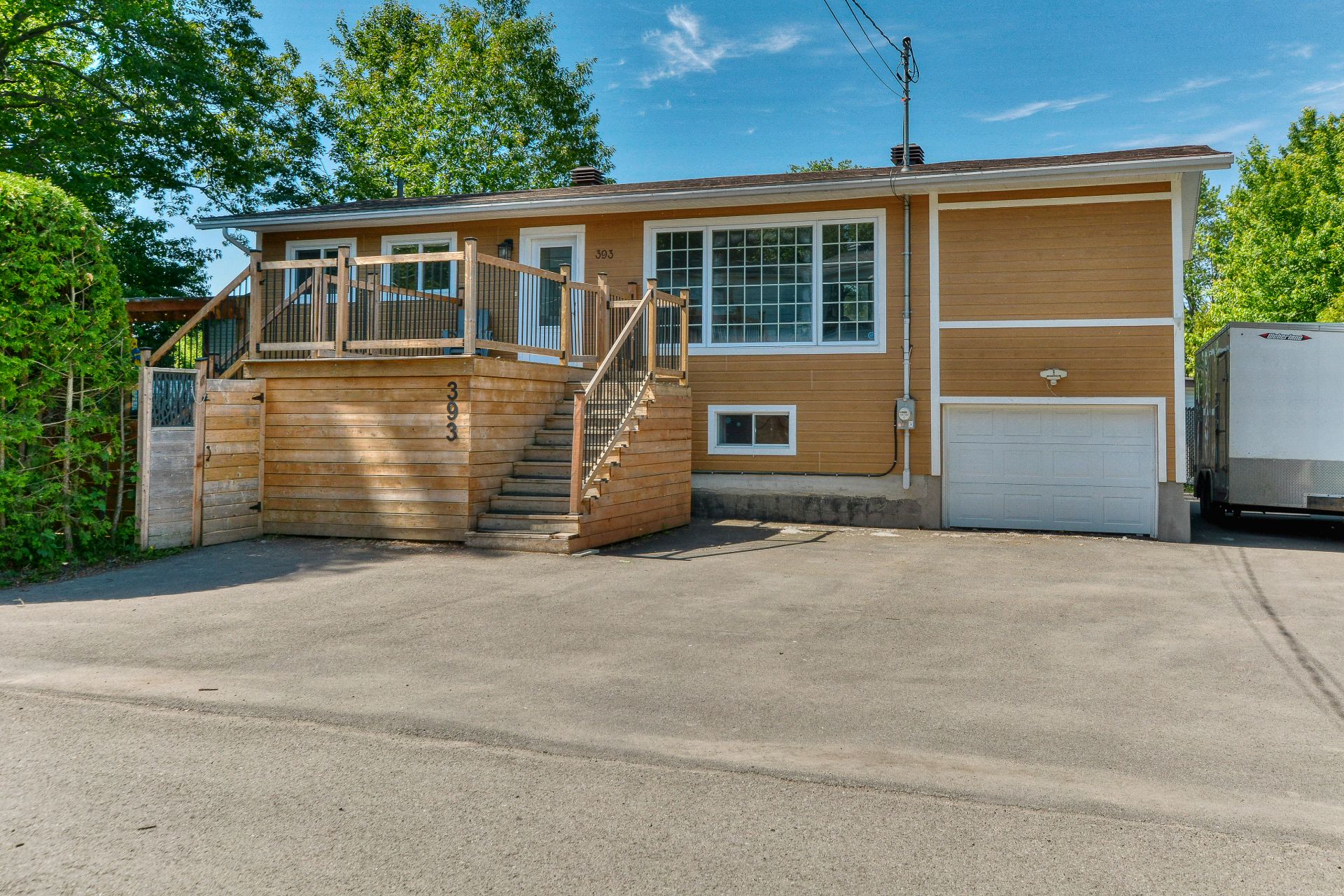 MLS: 22593945