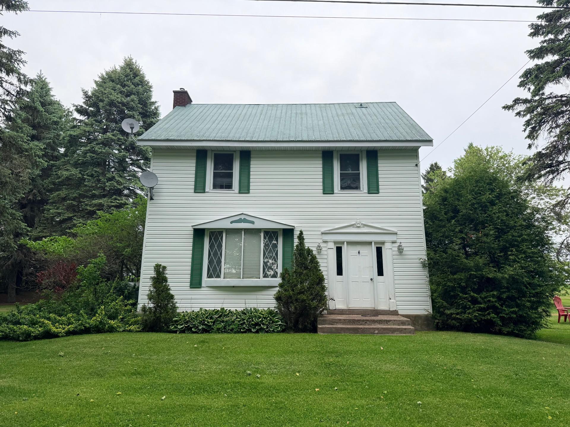 MLS: 17579063