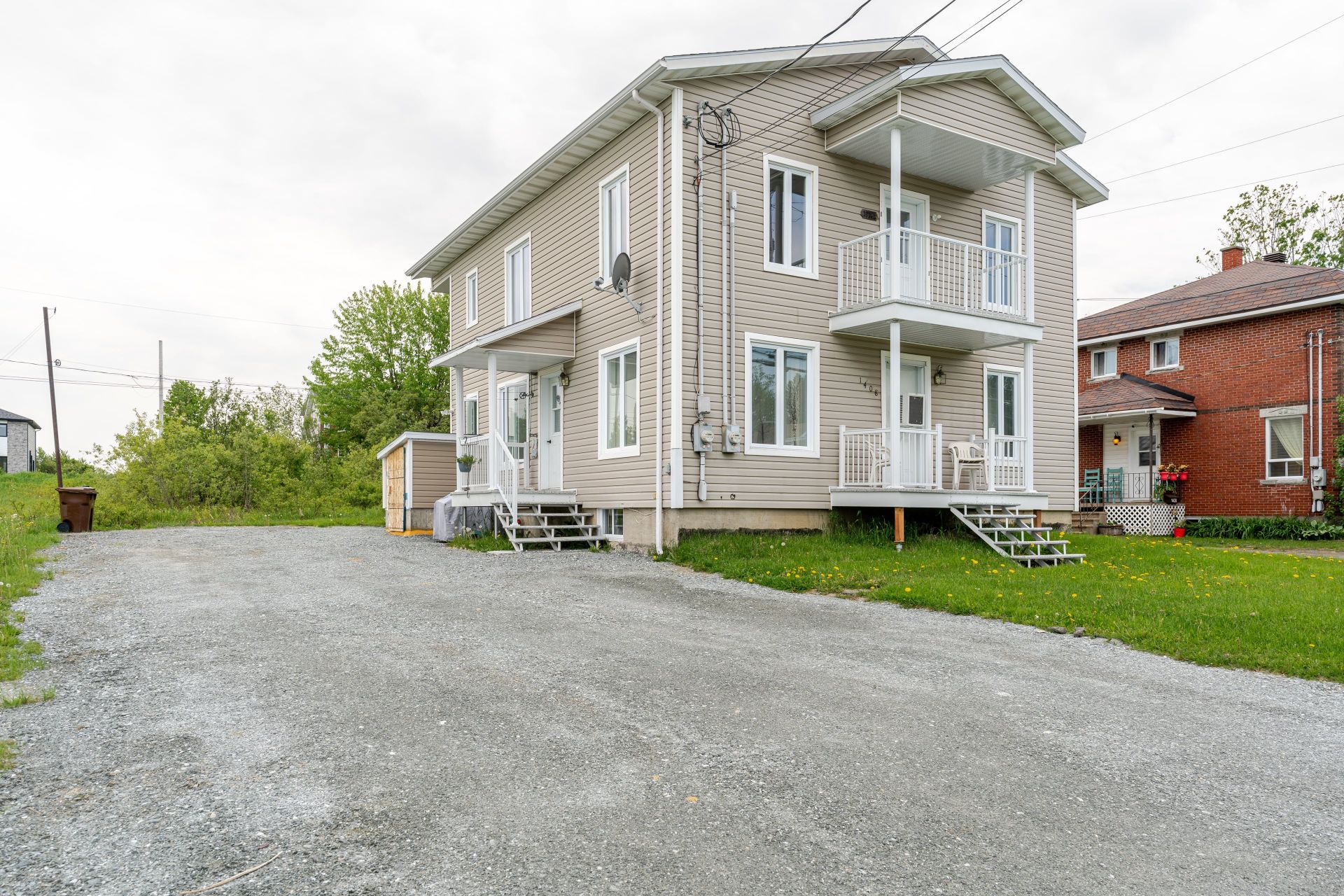 MLS: 28445209