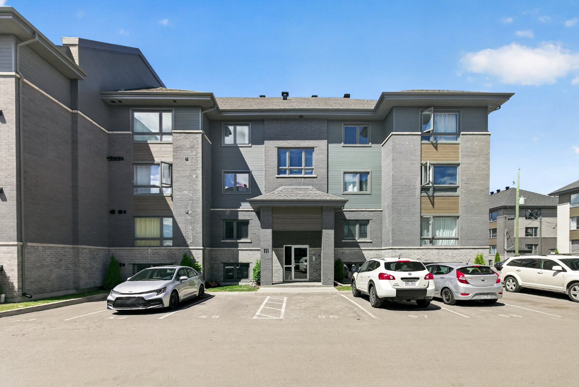 MLS: 25072981