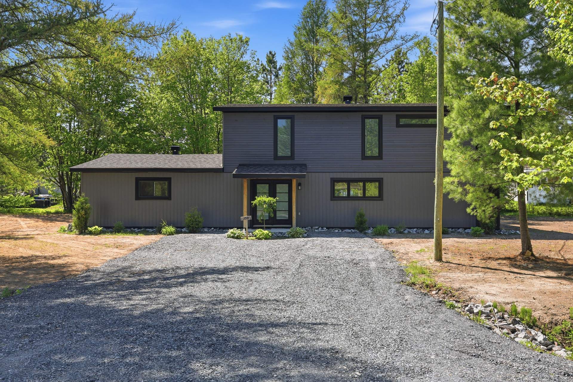 MLS: 12924802