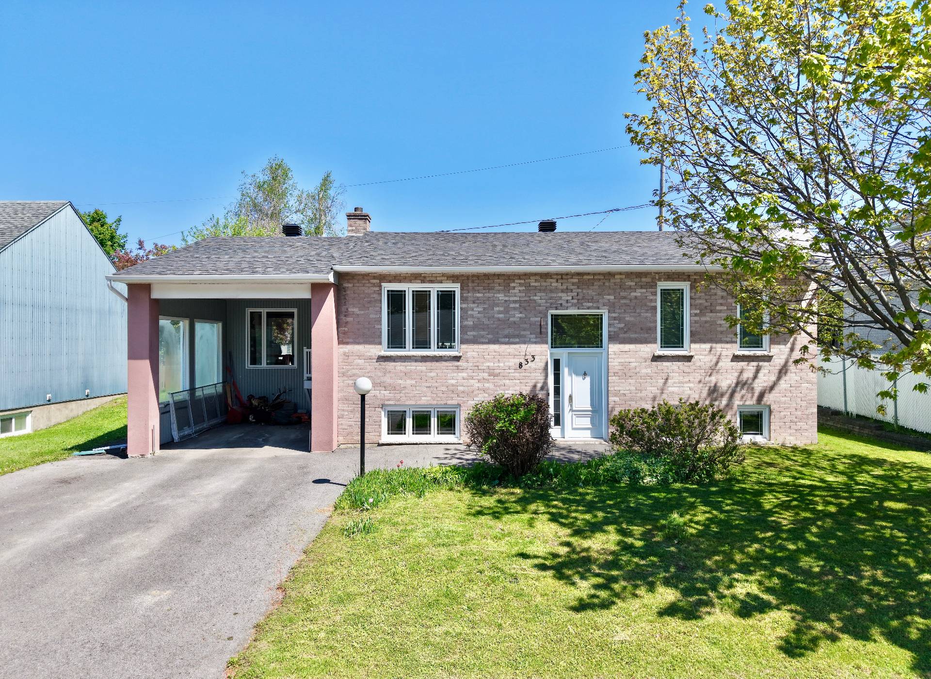 MLS: 19319560