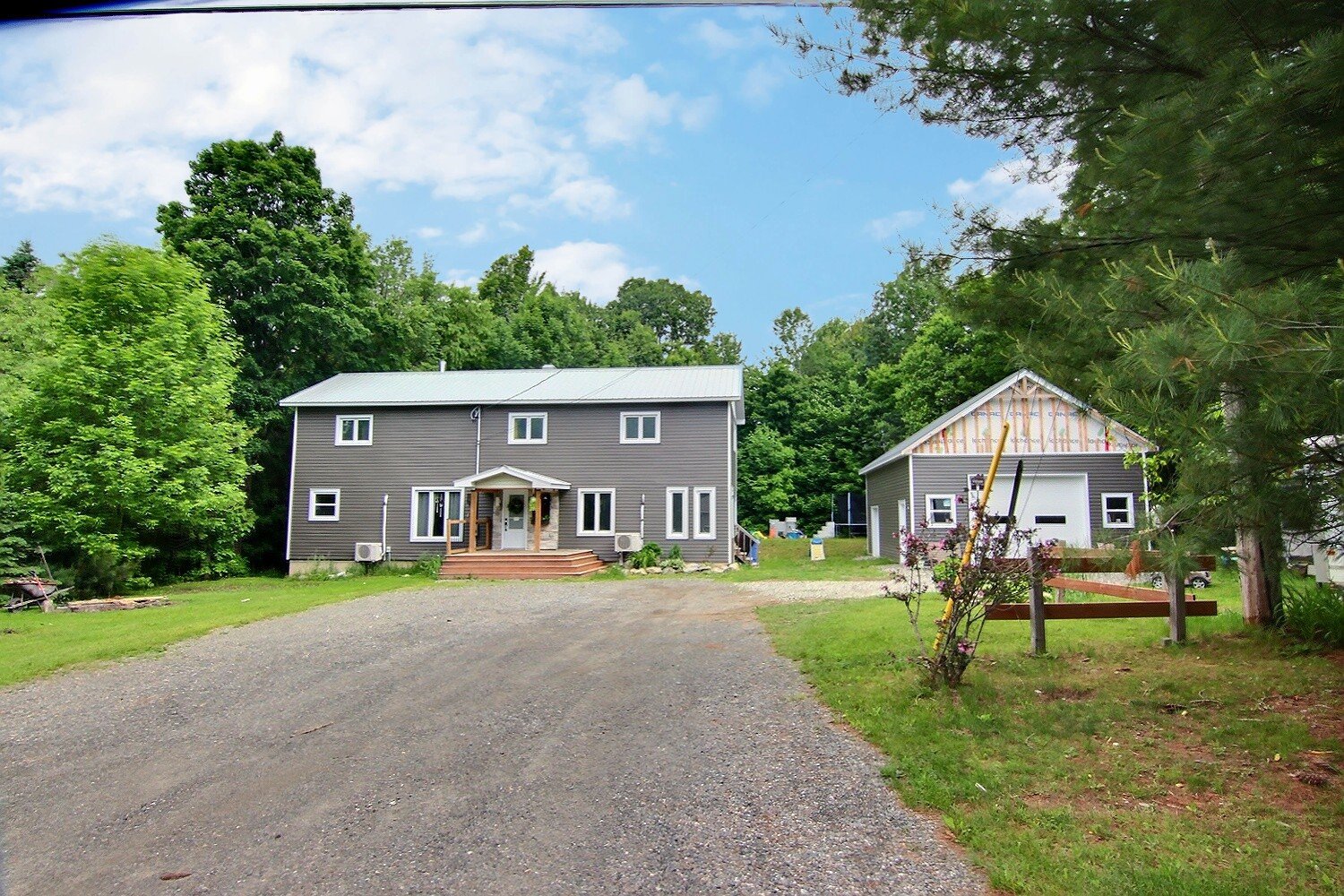 MLS: 27055948