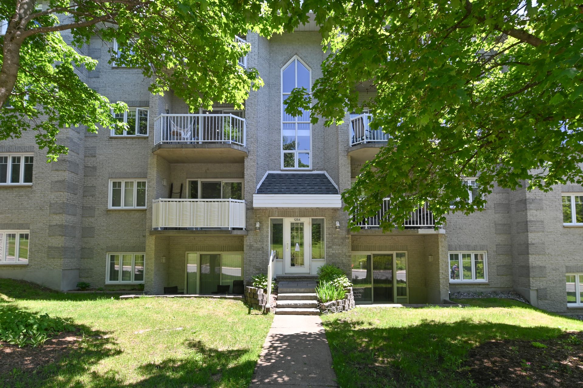 MLS: 10089625