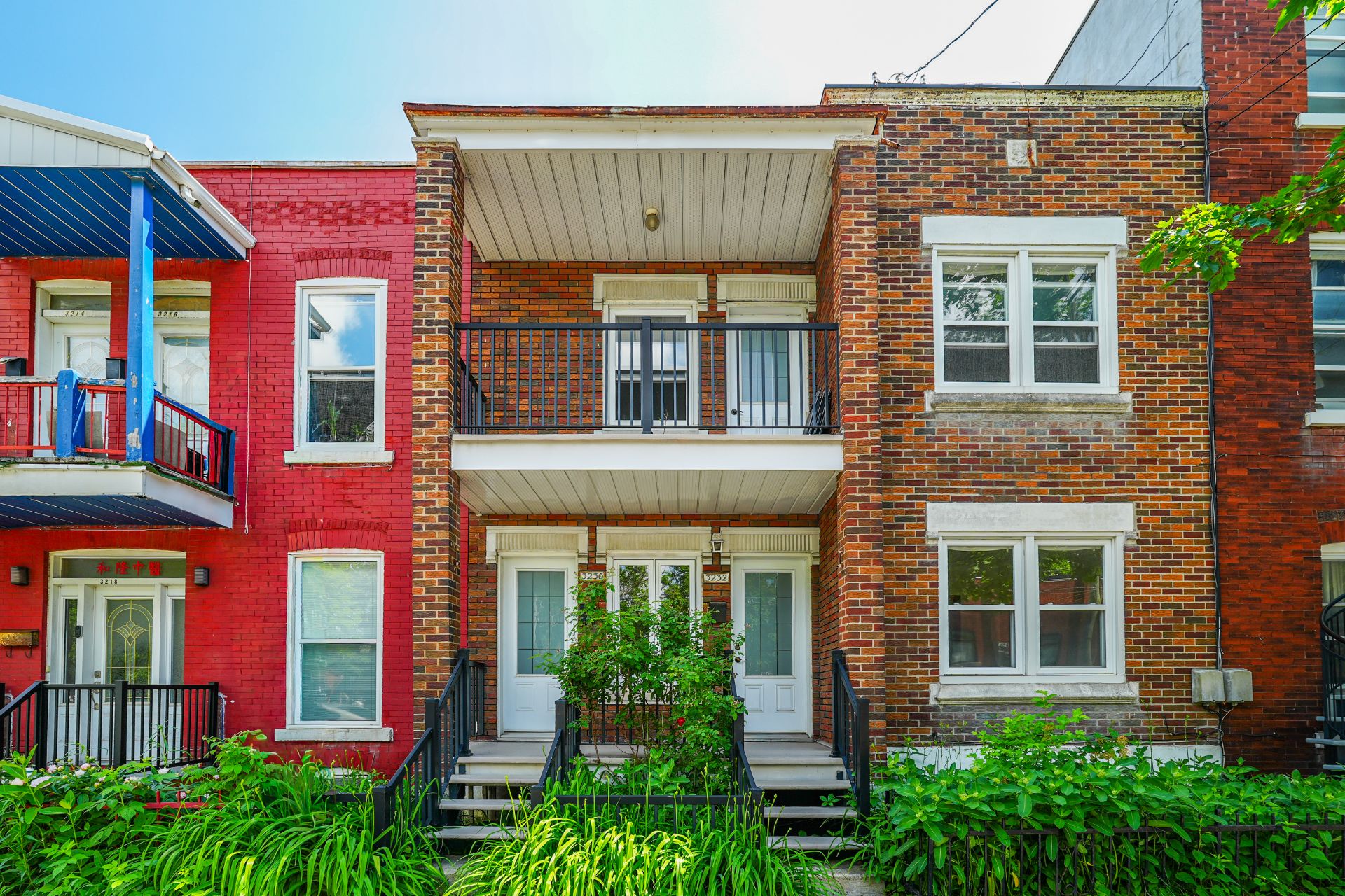 MLS: 17178338