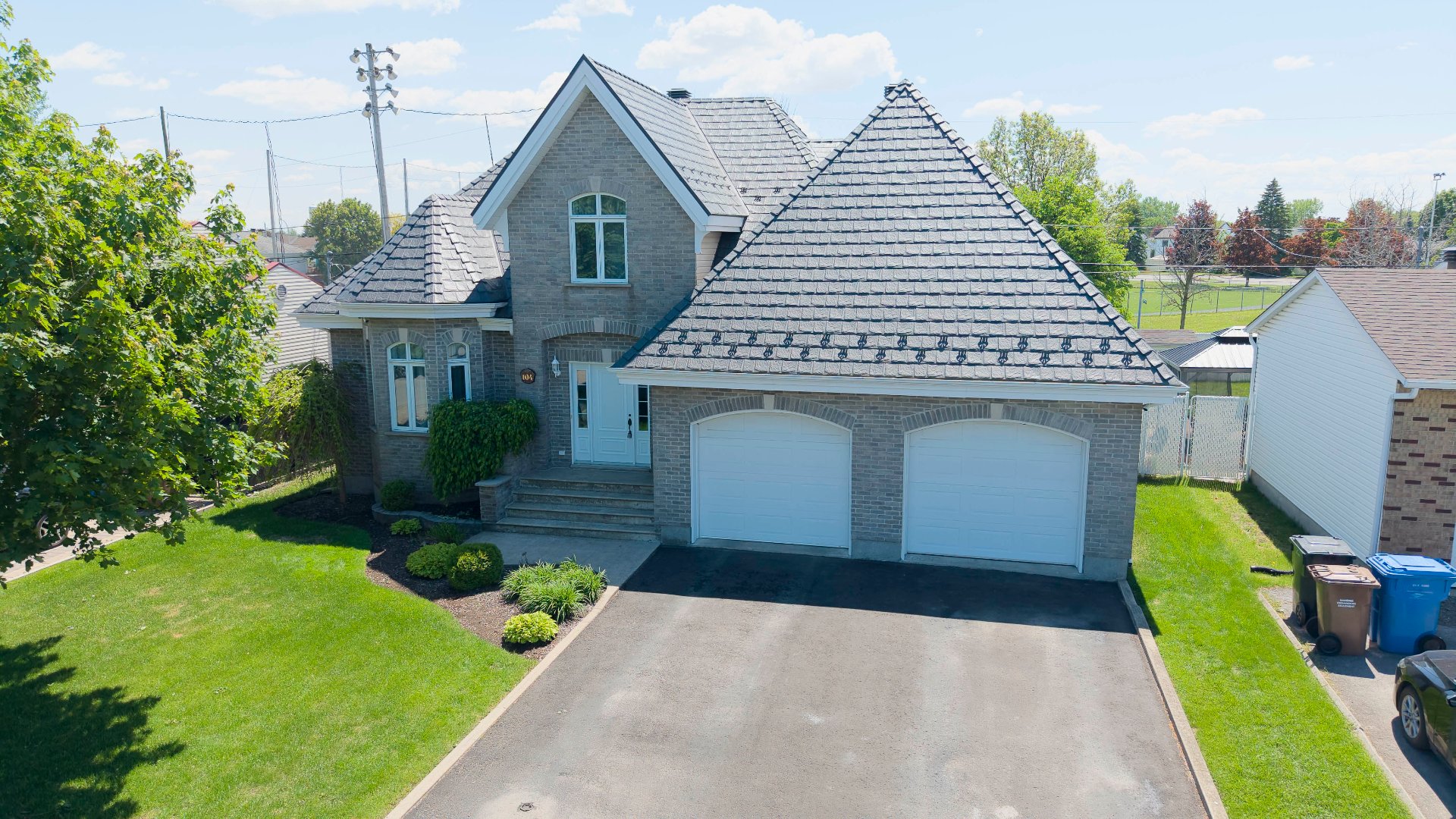 MLS: 27316931