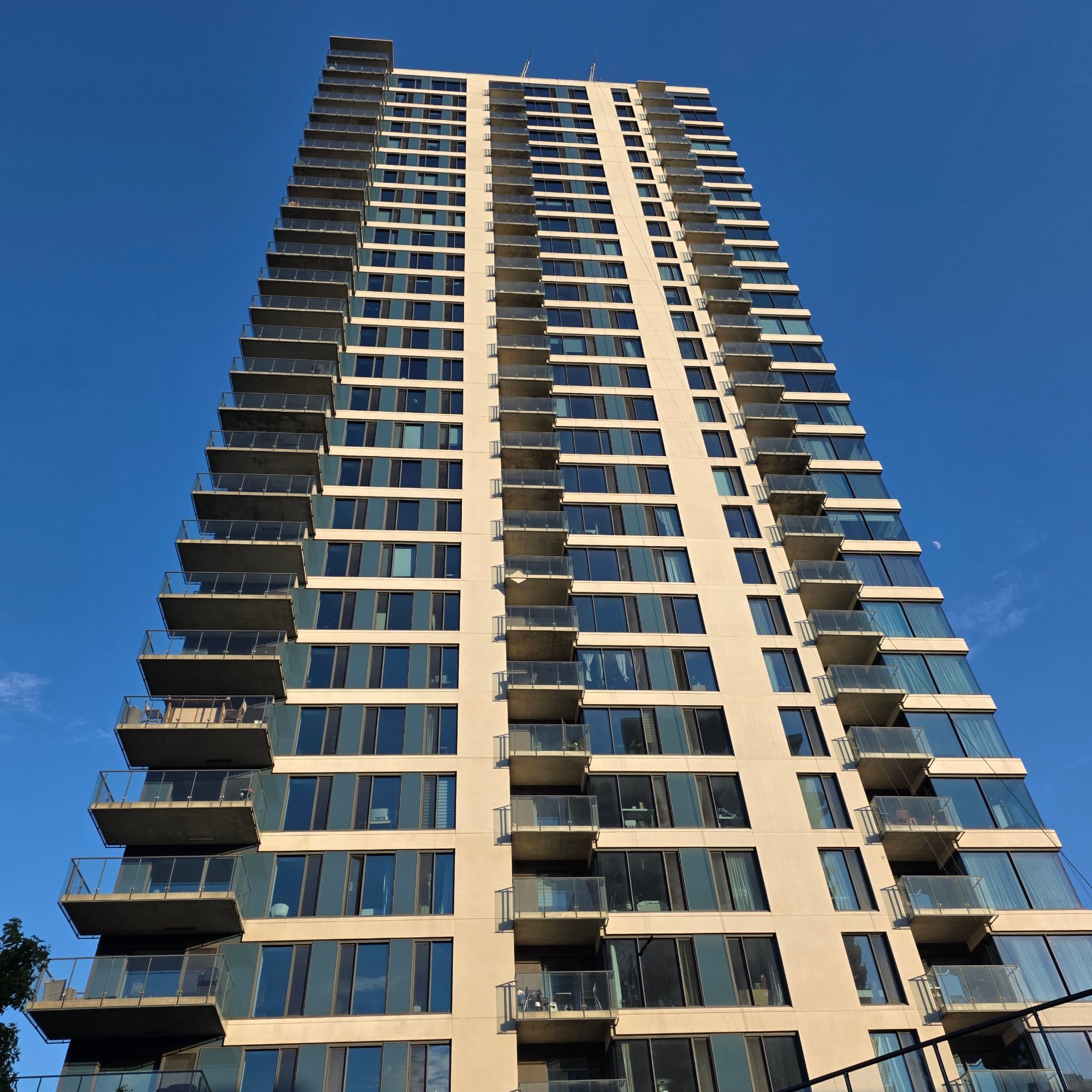 MLS: 26712104