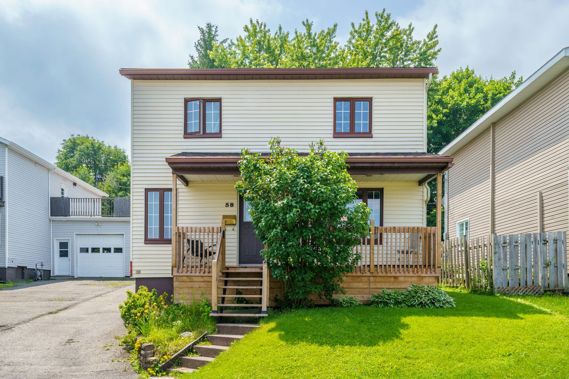 MLS: 16881282