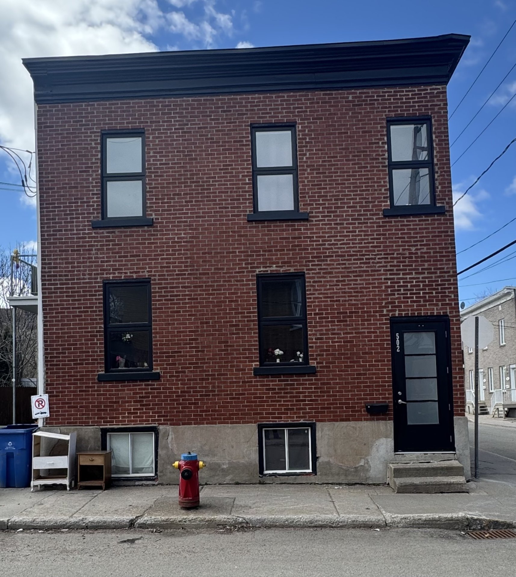 MLS: 13933420