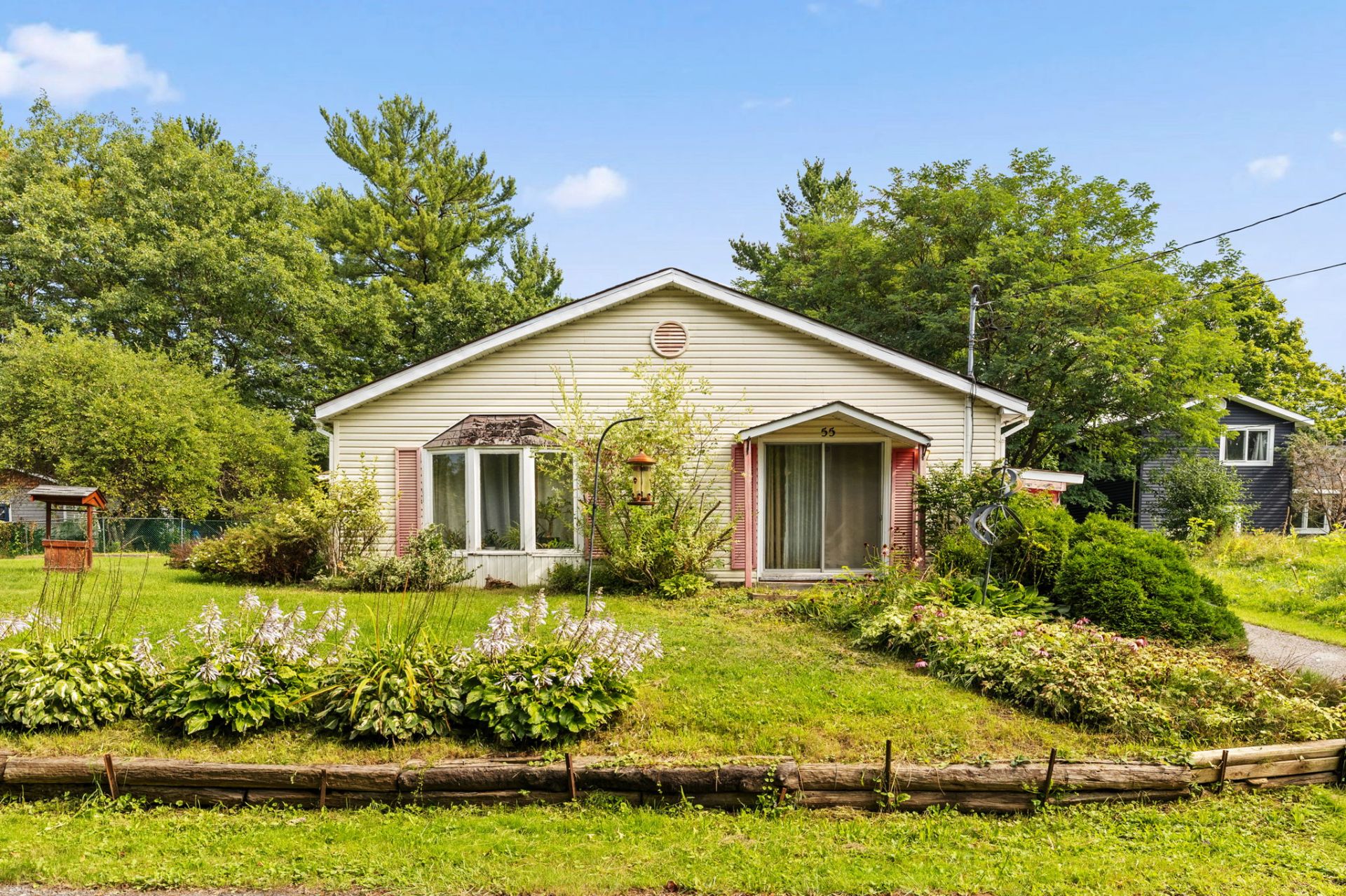 MLS: 19380602