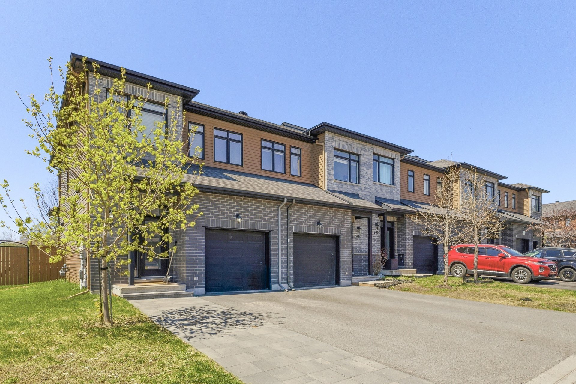 MLS: 20574881