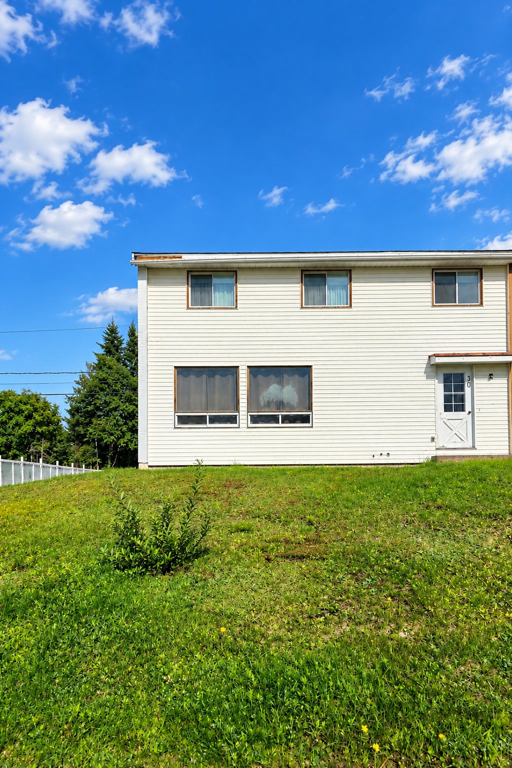 MLS: 28245876