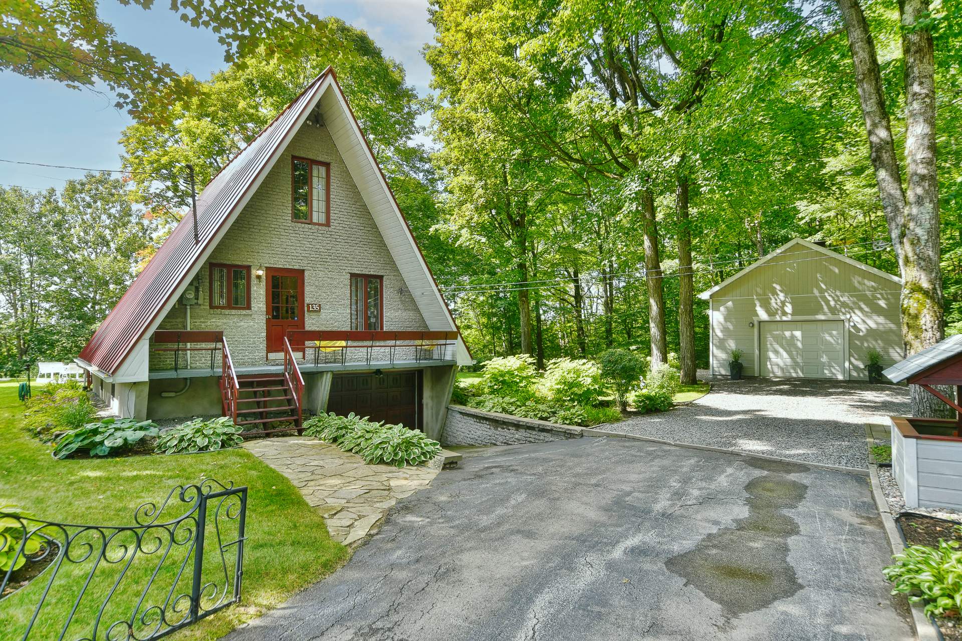 MLS: 16216232