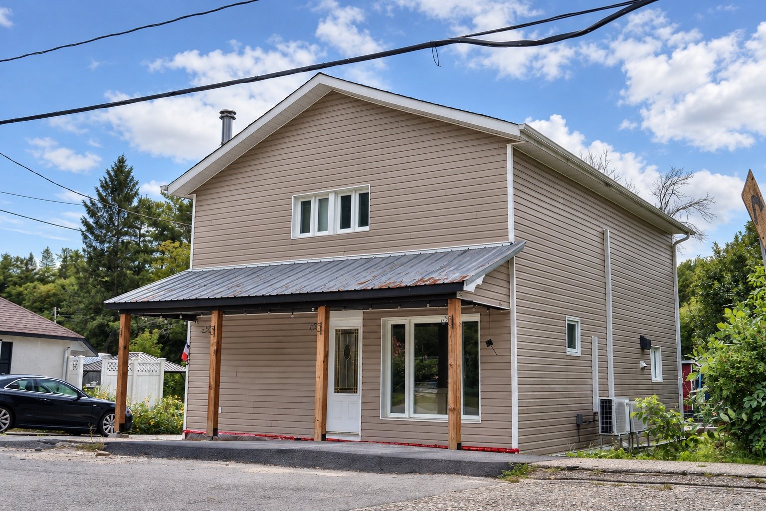 MLS: 21716430