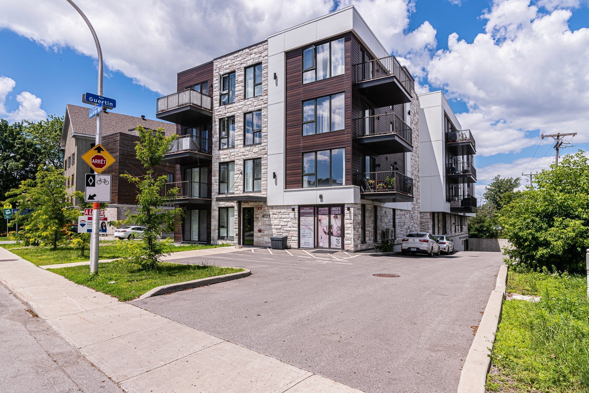 MLS: 26014662