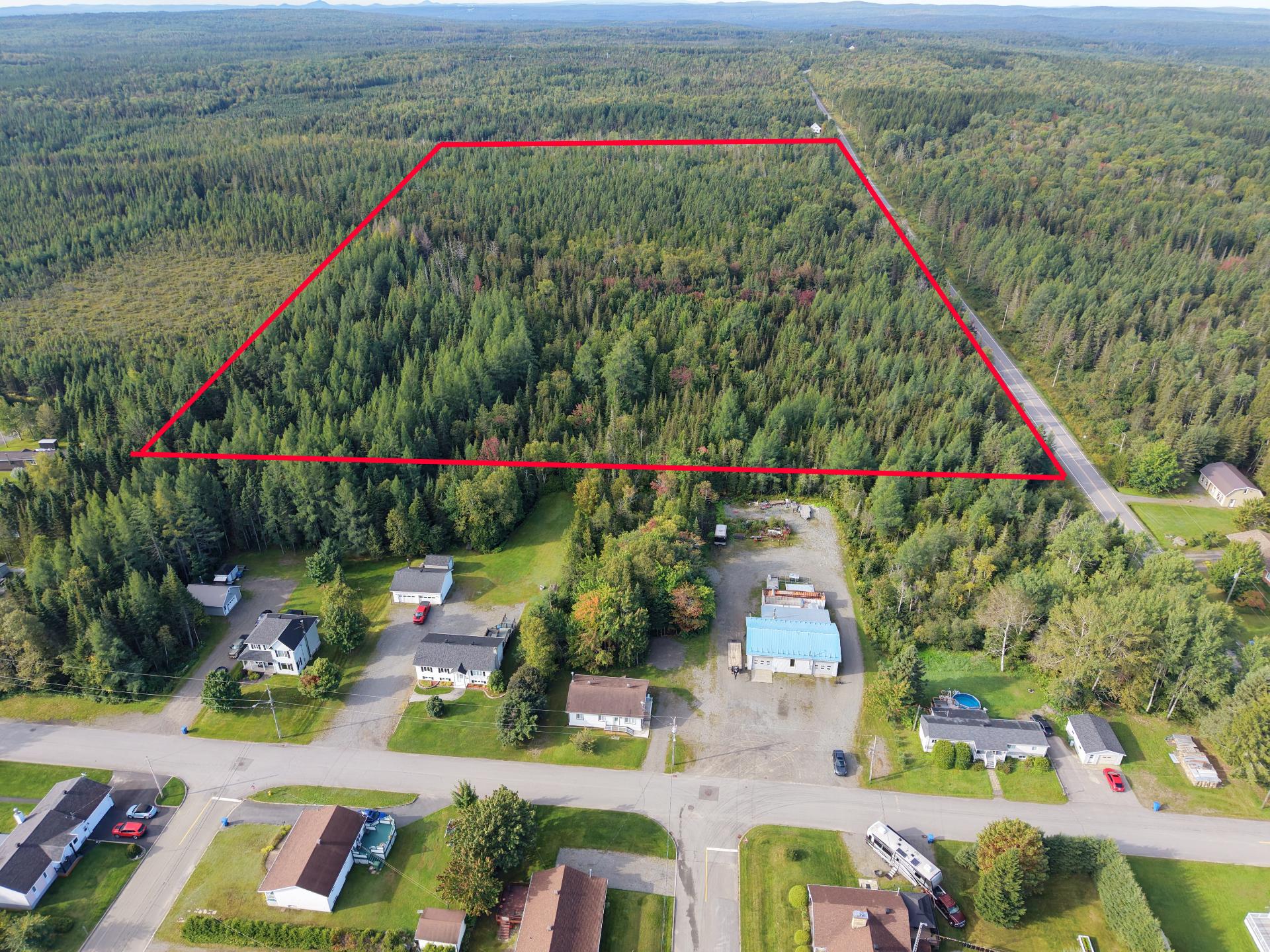 MLS: 22351978