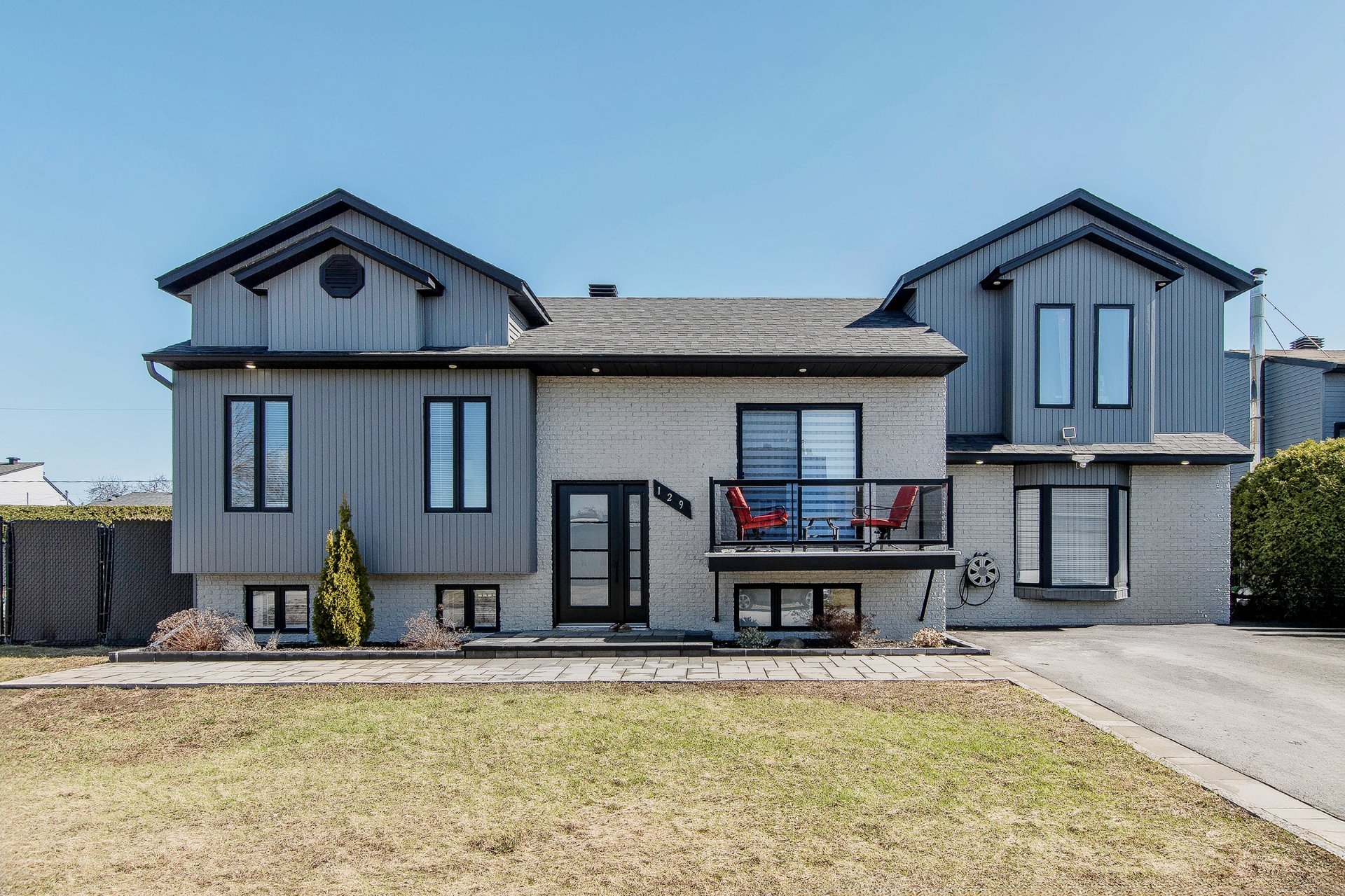 MLS: 26780946