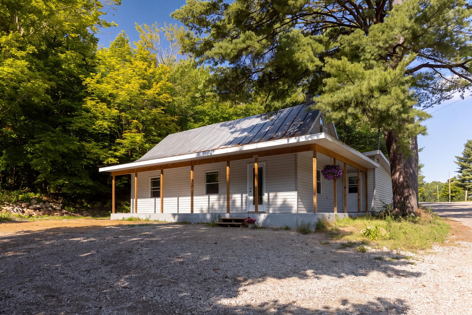 MLS: 14105544