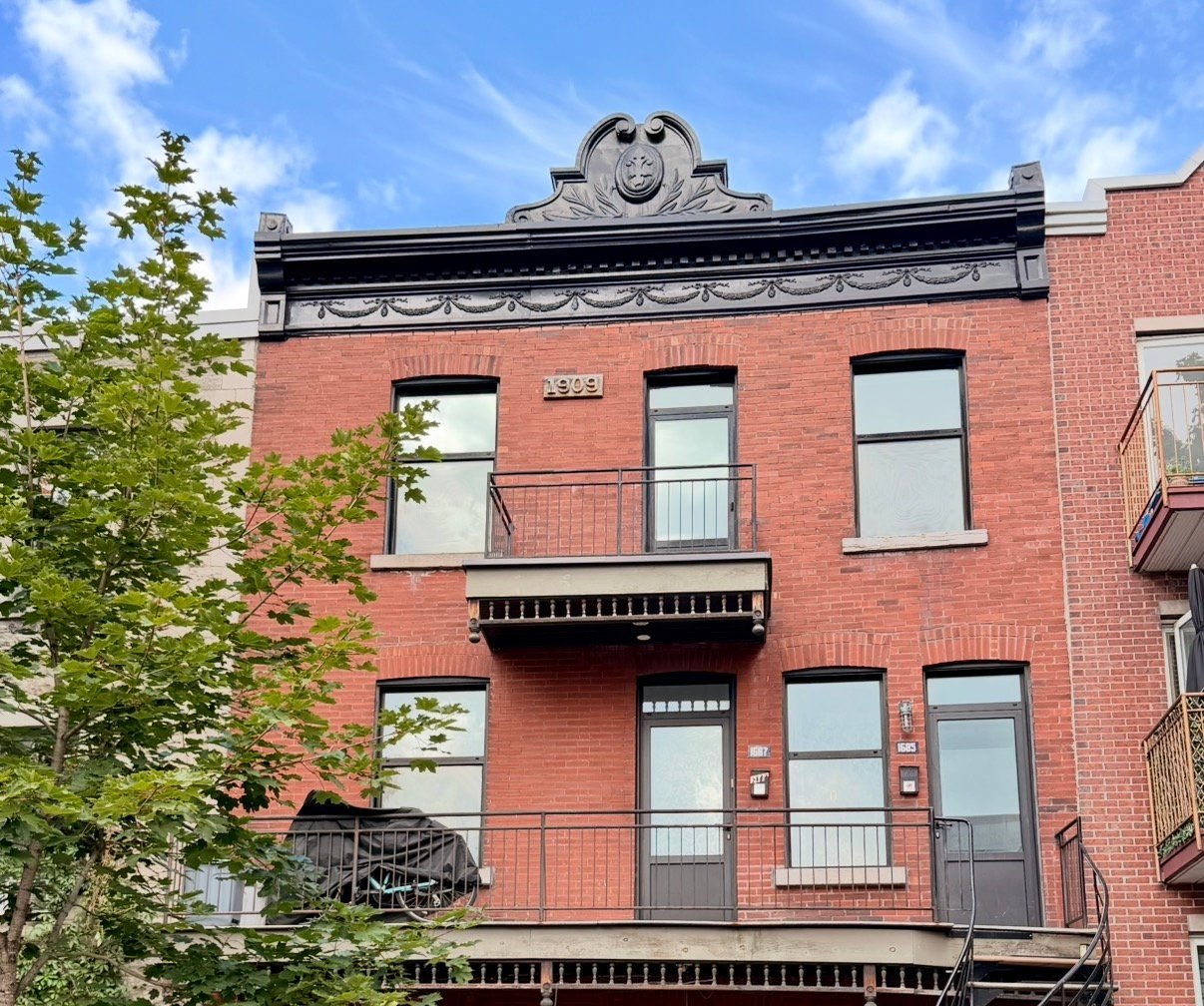 MLS: 21894667