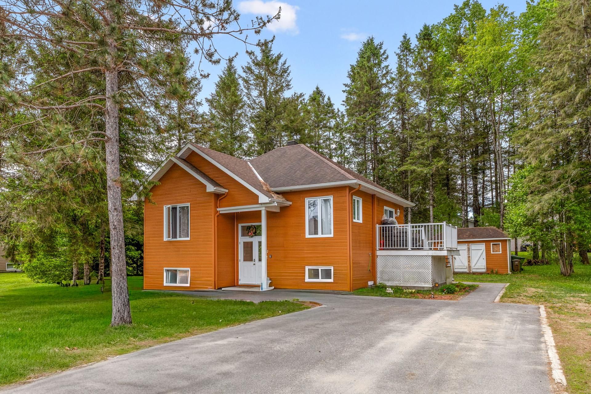 MLS: 19689374
