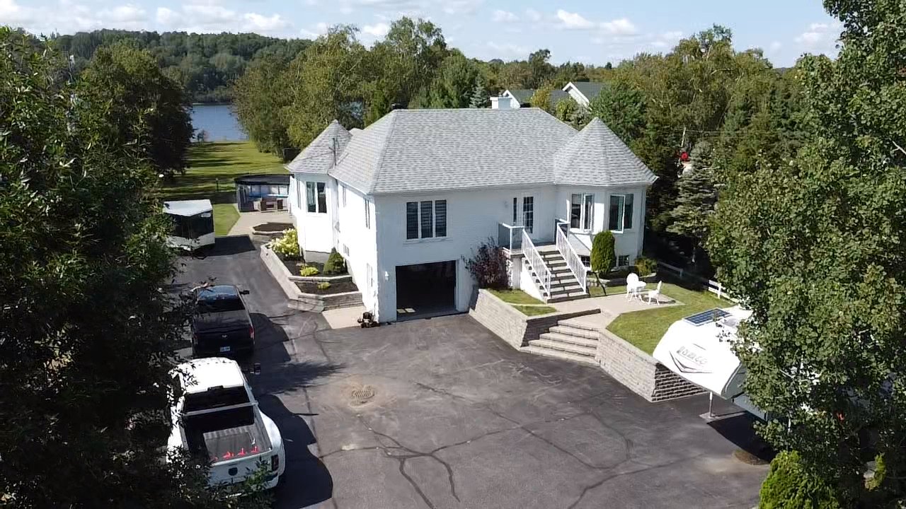 MLS: 26552531