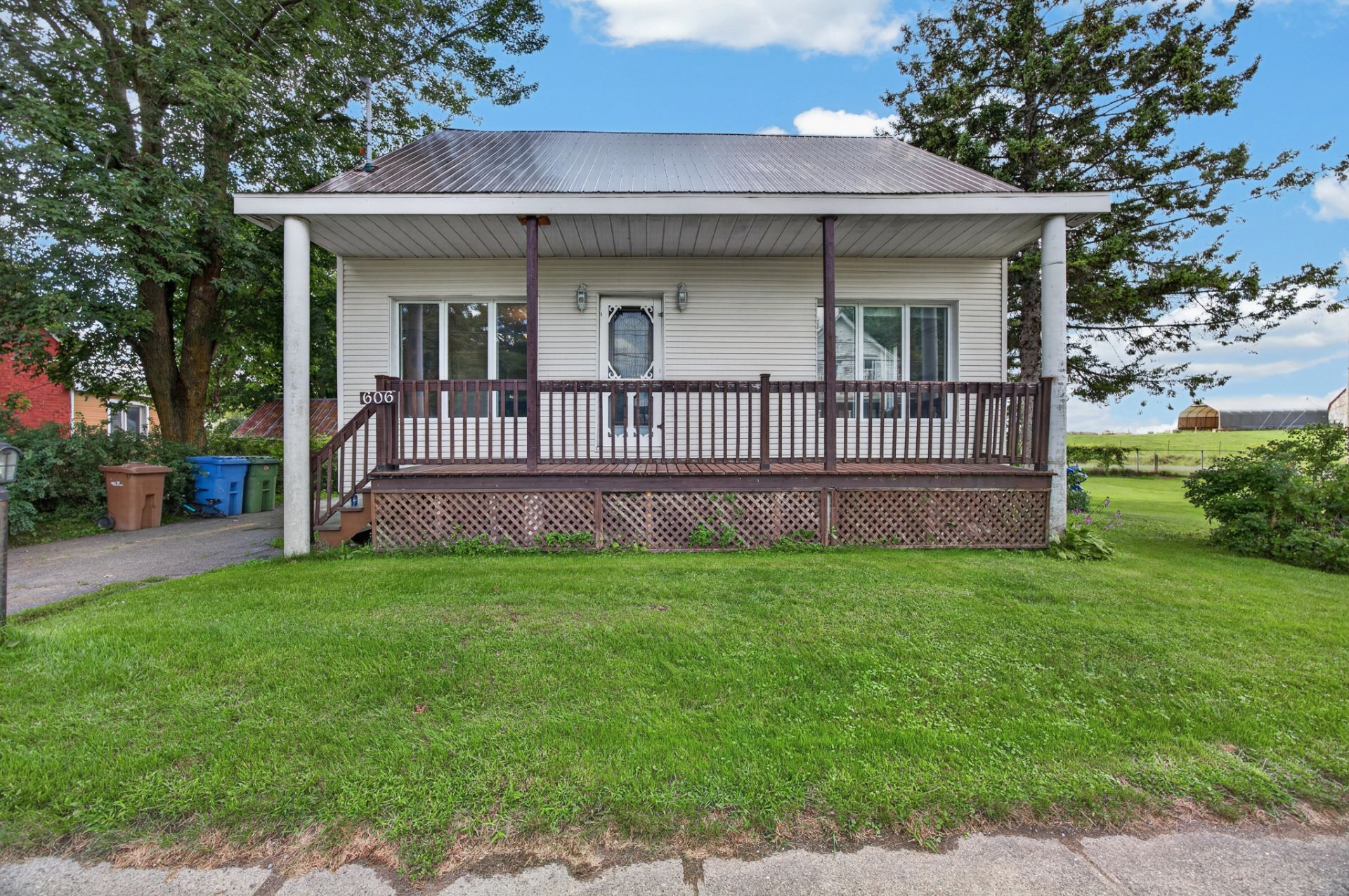 MLS: 16924327