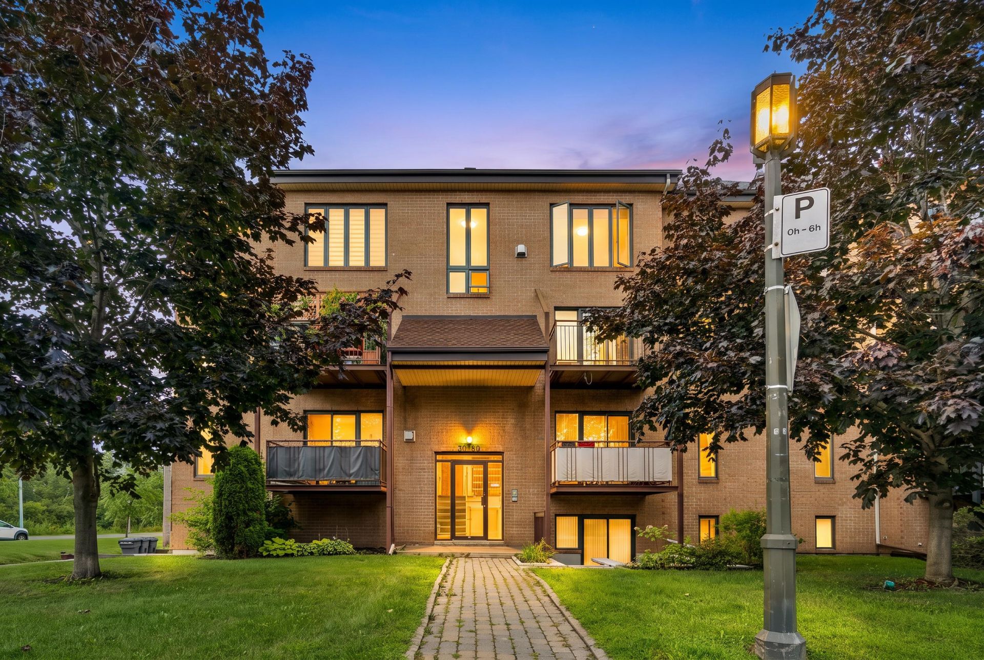 MLS: 18569256