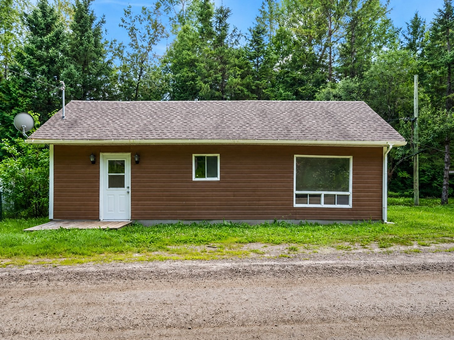 MLS: 21238152