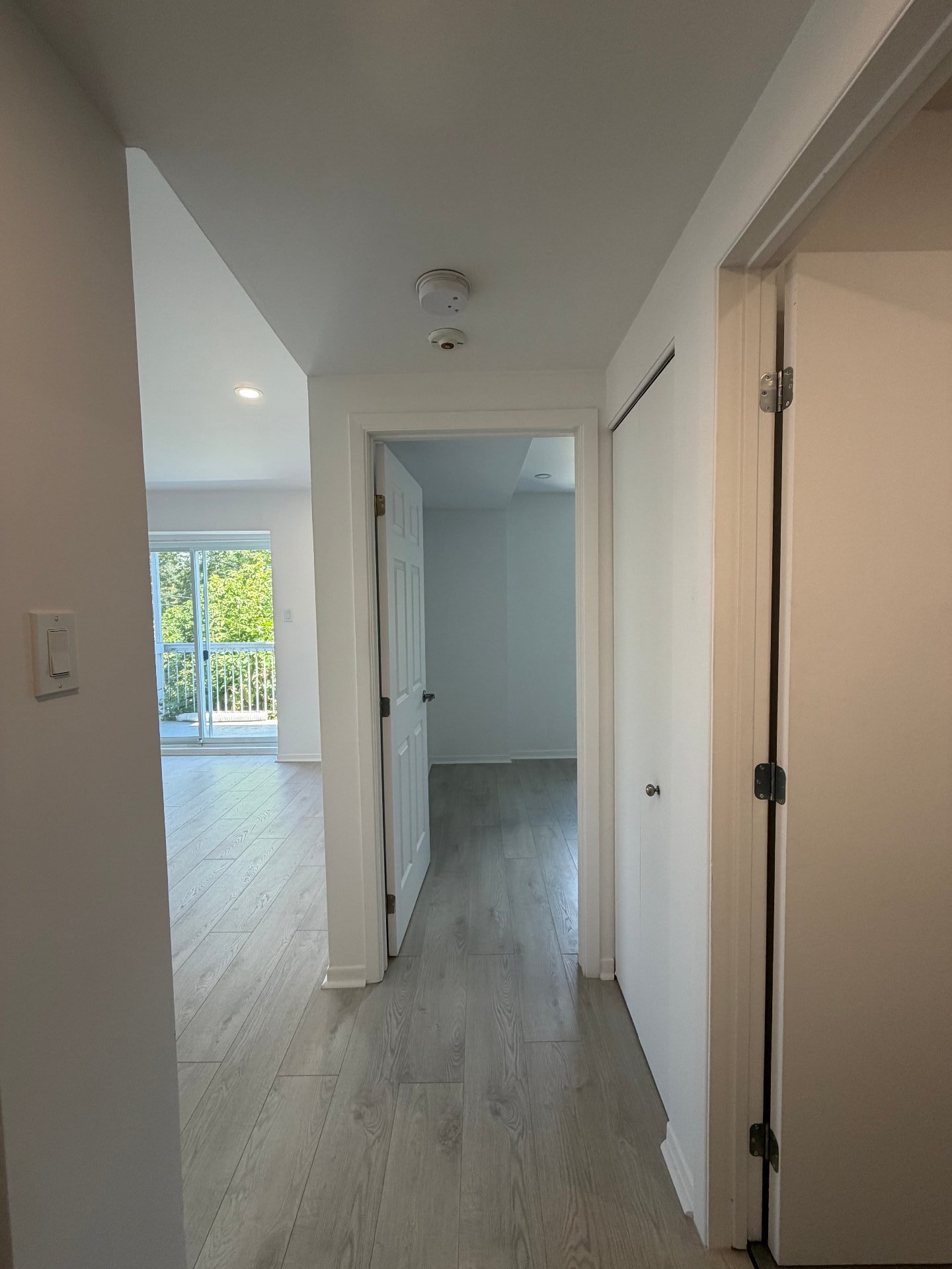 MLS: 26188001