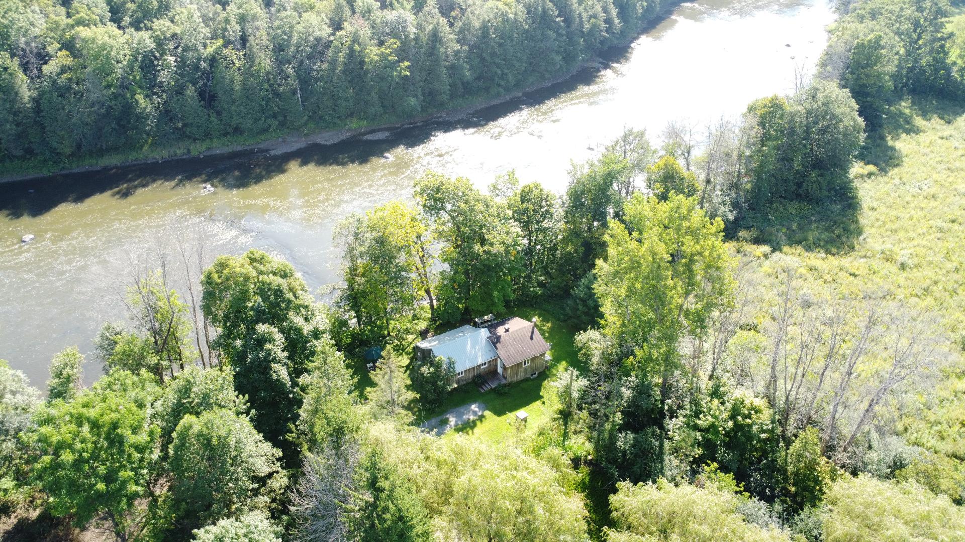 MLS: 22600746